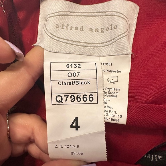 Alfred Angelo Strapless Claret Red Gown Black Trim Size 4 Style 6132 Formal - Picture 2 of 8